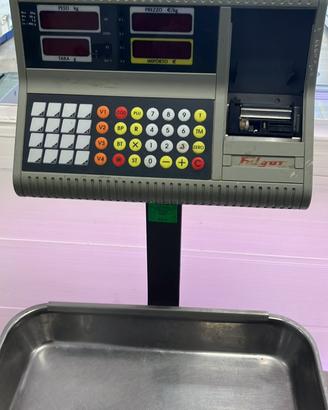 Bilancia pesa senza scontrino