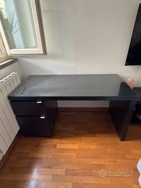 Scrivania Ikea Malm