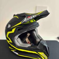 Casco enduro motocross Airoh carbon kevlar