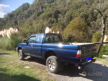 Mitsubishi l200 2500 cc 115 CV,cassone lungo