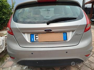 Ford Fiesta benzina GPL 10/2012