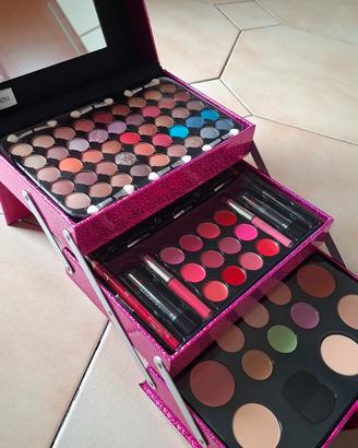 Miss Young - Make Up Kit Professionale (Nuovo)