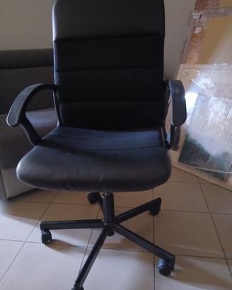 Poltrona girevole da ufficio