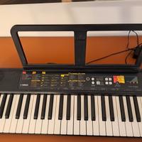 Tastiera Yamaha PSR-F52