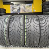 4 Gomme 245/40R18 Michelin Invernali 80% residui