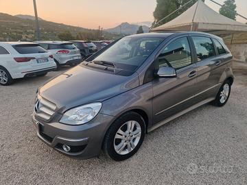 Mercedes-benz B 180 CDI Premium