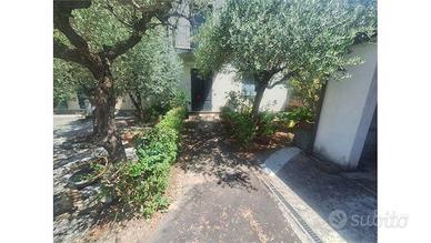 Casa indipendente di 144 m² con più di 5 locali e 
