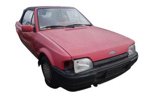 Ford Escort Cabrio Demolita - Per Ricambi