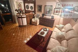 Appartamento di 110 m² con 3 locali a Senago