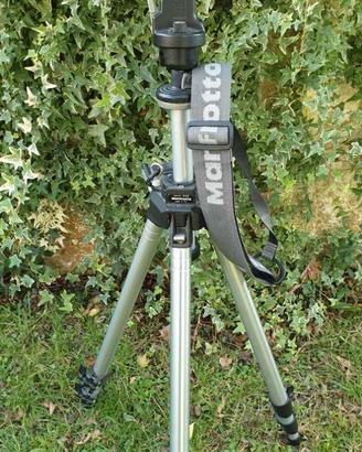 CAVALLETTO MANFROTTO CON TESTINA SNODABILE