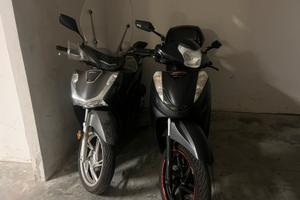 Honda sh 125 2020 e Honda sh 300 2009