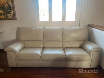 Divano in pelle