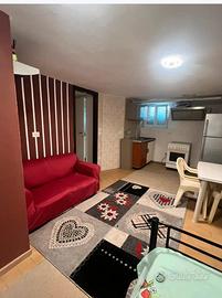 Open-space con posto auto a Seveso