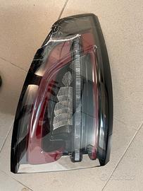 faro LED LAND ROVER DISCOVERY SPORT posteriore sx