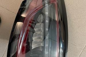 faro LED LAND ROVER DISCOVERY SPORT posteriore sx