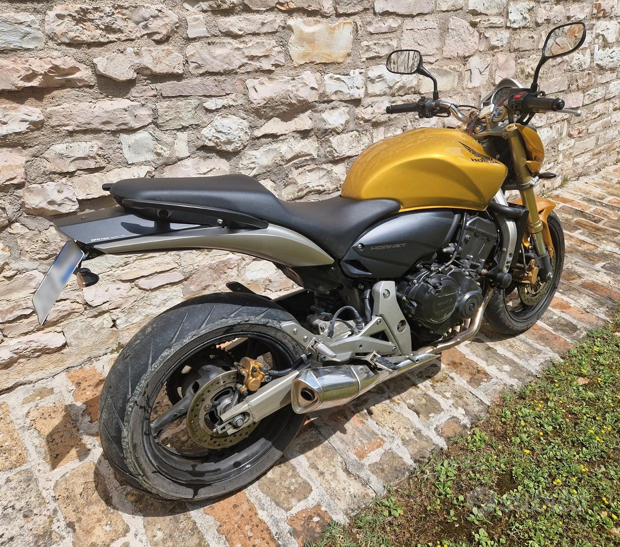 Honda Hornet 600 - 2006 - Moto e Scooter In vendita a Pesaro e Urbino