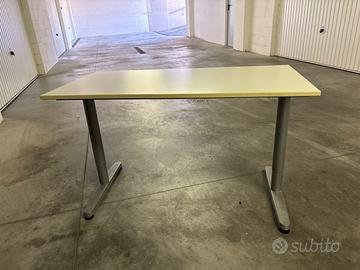 Scrivania IKEA GALANT – 120x60 cm
