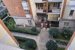 Ostia levante trilocale arredato con balcone