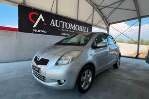 Toyota Yaris 1.4 D-4D 5 porte Sol