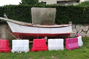 Gozzo vetroresina e legno