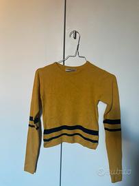 maglione giallo pull&bear