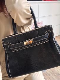 Borsa nera in pelle