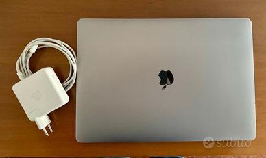 Mac Book Pro (2019) i7, 16GB, Touch Bar