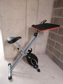Cyclette bike desk richiudibile