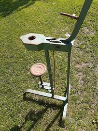 Tappatrice per tappi sughero o gomma