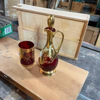 Bottiglia e bicchiere vetro di murano