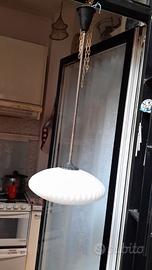 lampadario con boccia in vetro  anni 60