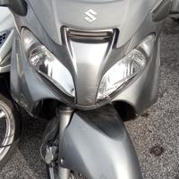 Suzuki Burgman 650 executive 