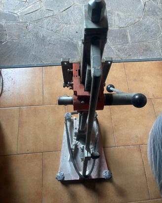 Supporto piedistallo per carotatrice HILTI DD CA S