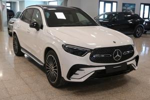 Auto berlina/suv/utilitaria/hybrida