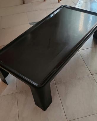 Tavolino Amanta design Mario Bellini 