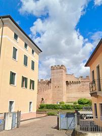 Appartamento 64 mq Vista mura, ingresso Indipende