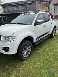 Mitsubishi l200 pick-up