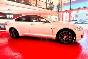 JAGUAR XF 2,2 D LUXURY 190CV PELLE TOTALE NAVIGATO