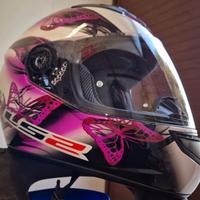 Casco e guanti moto da donna