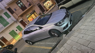 Renault megane 4