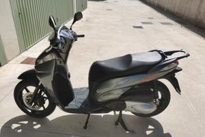 Honda sh 300 sport 