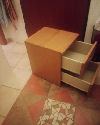 IKEA  comodino - serie MALM