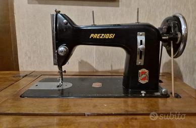 macchina da cucire PREZIOSI, in mobile legno