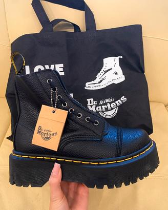 Dr. Martens Sinclair Platform