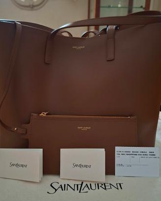 Borsa Saint Laurent in pelle marrone. Nuova.