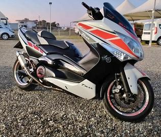 Yamaha t-max 500
