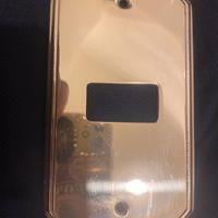 Placche interruttori ottone