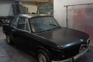 Bmw modello2002 del 1975