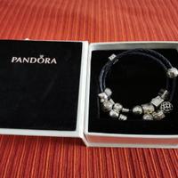 Bracciale Pandora pelle blu con charm