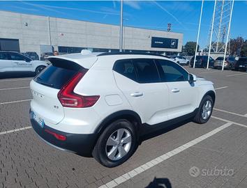Volvo XC 40 ottobre 2025 Mild Hibrid 10.000km